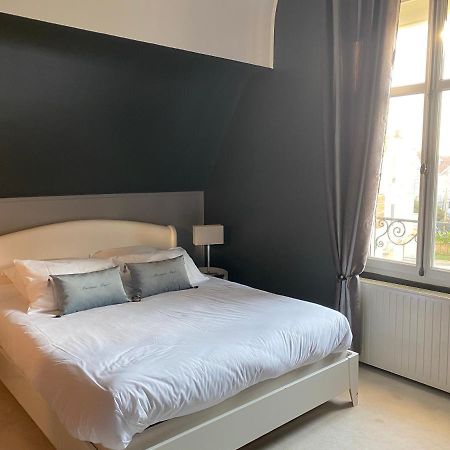 Miramar Parc Bed & Breakfast Роаян Екстериор снимка
